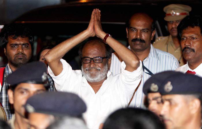 Rajini Wishing Fans before leaving to home from Chennai Airport